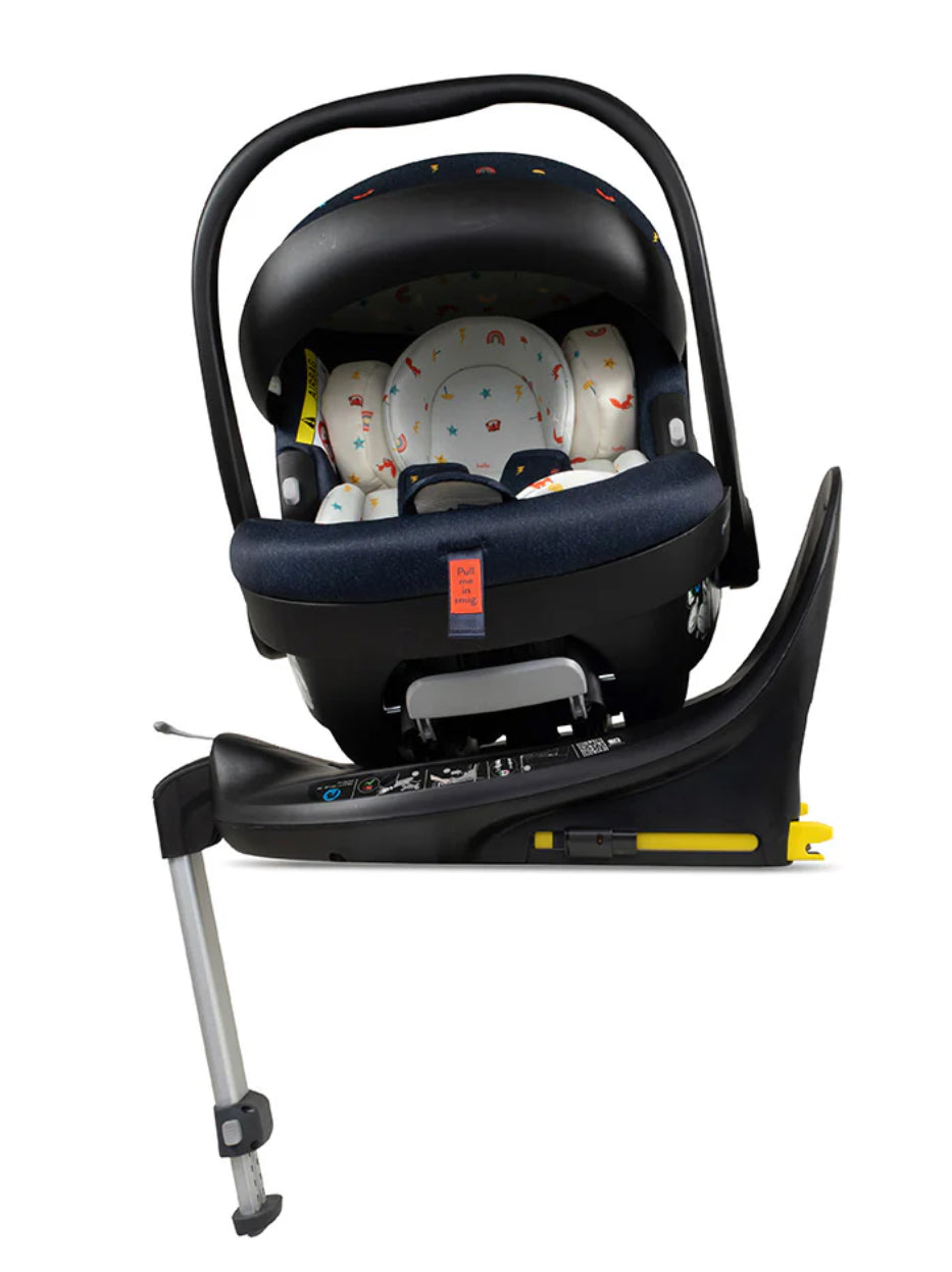 Acorn 2 I-size New Born Bundle